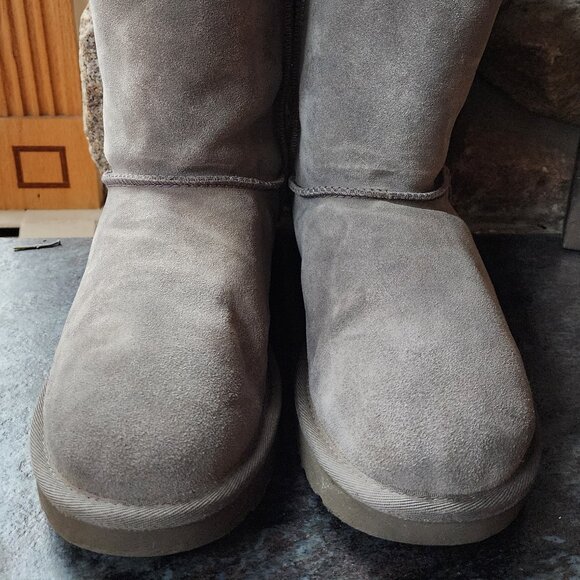 UGG Short Continuity Bow Gray Boots Size 10 - Picture 4 of 15